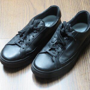 Kizik Women's Vegas Shoes in Blackout Size 9 Standard Width